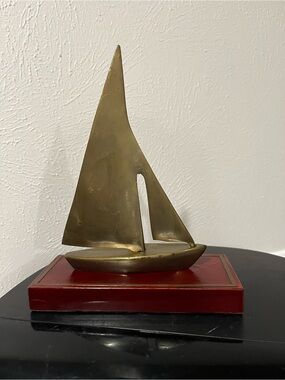 Brass Sailboat Table Sculpture in Gold Finish